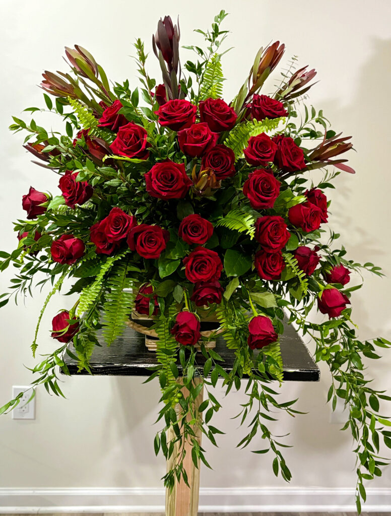 Timeless red rose elegance